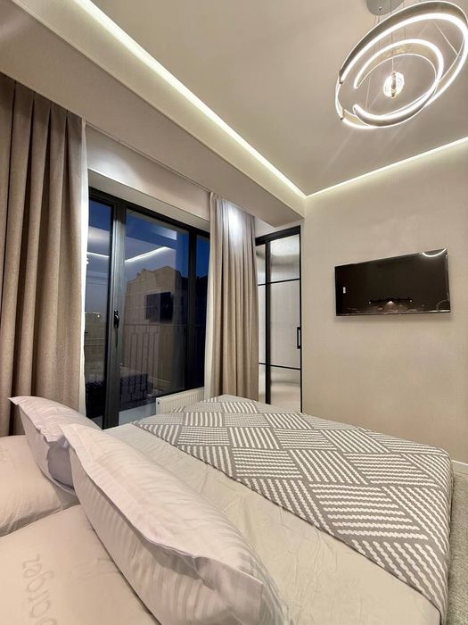 Nukus Avenue Продается 2 комнатная квартира ремонт Глинка ГАИ