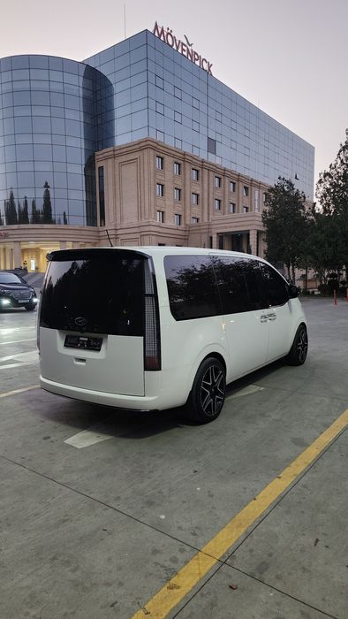 Hyundai Staria Lounge