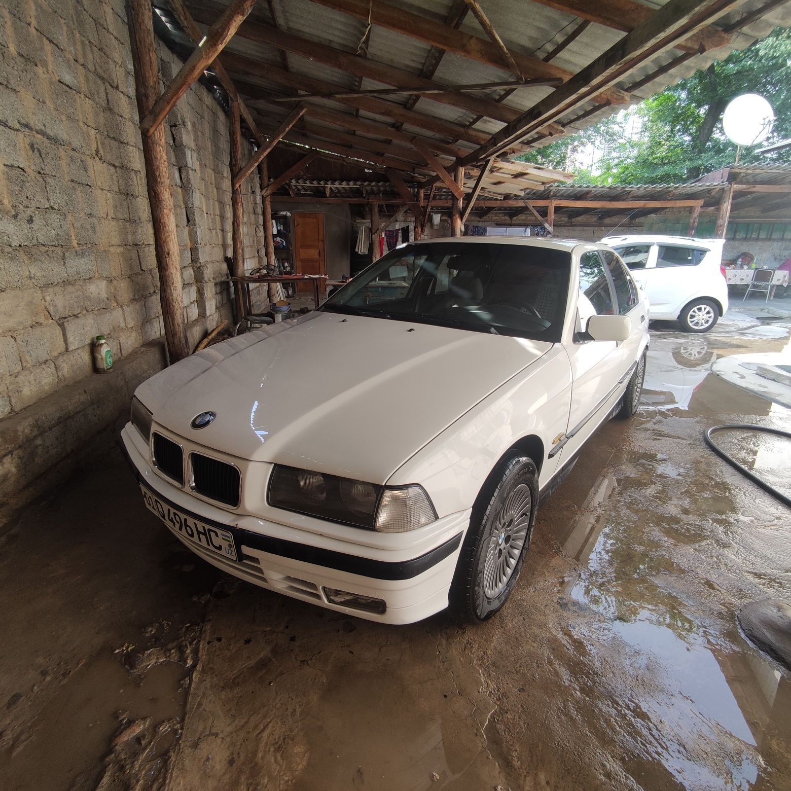 Бмв 318 е 36 м 40  автомат