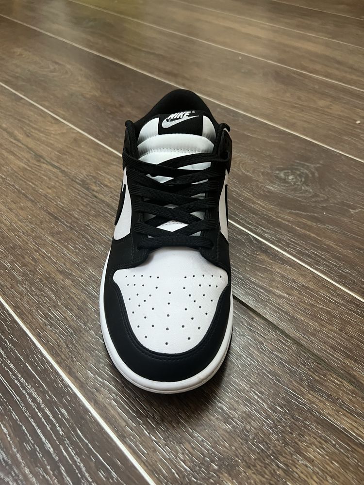 Nike Dunk Low Retro