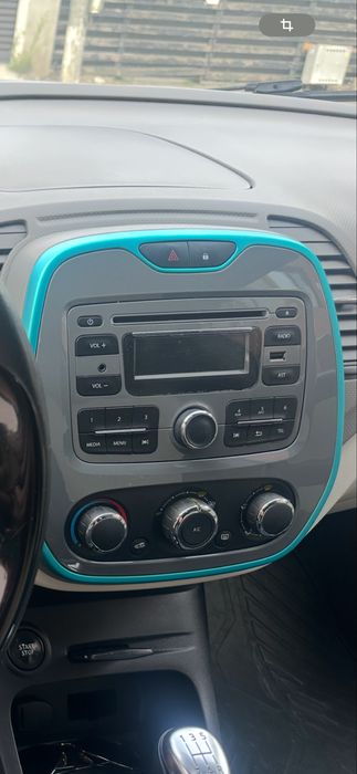 Radio CD cu bluetooth  cu tot cu rama Renault Captur