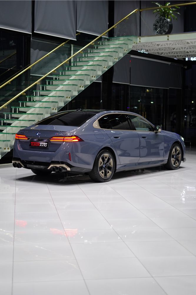 BMW i5 eDrive 35L 2024