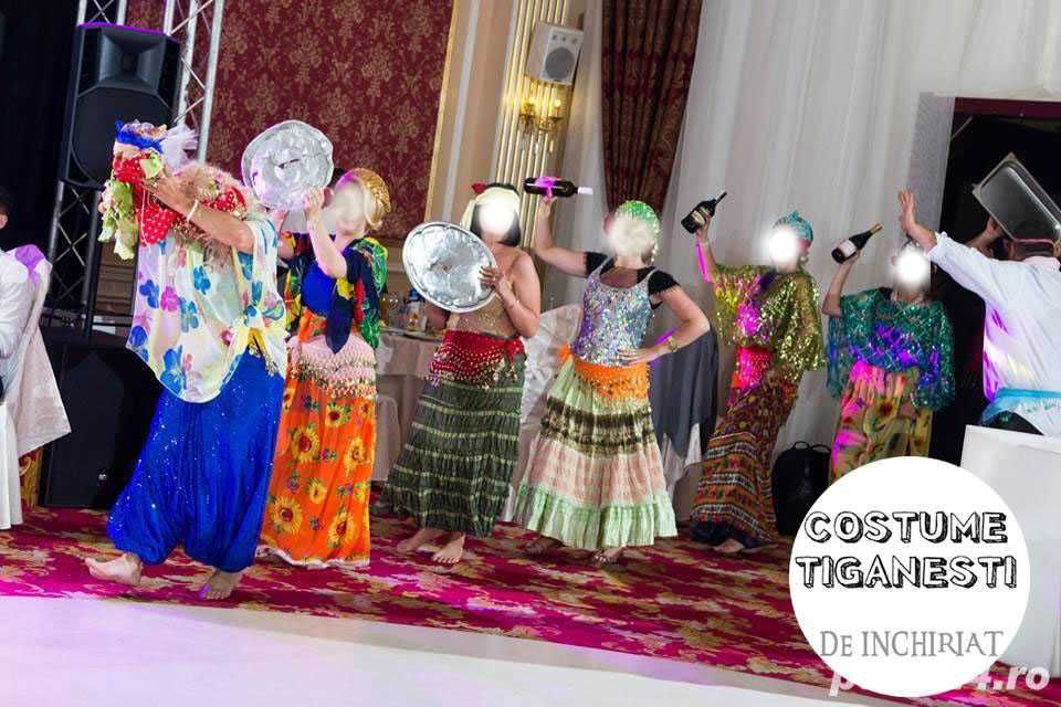 costume țigănești evenimente