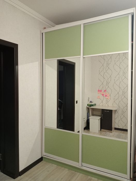 Продам Шкаф-купе