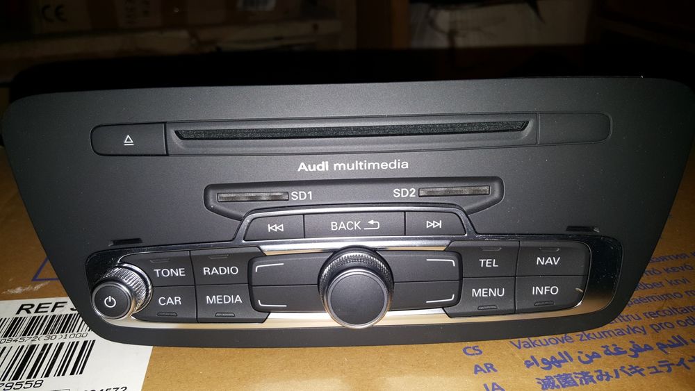 NOUU Unitate navigație multimedia Audi Q3 Nou