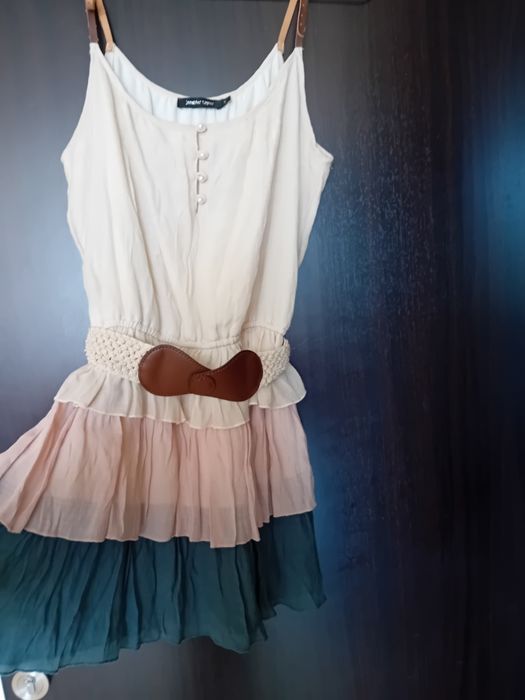 Лятна рокля с презрамки