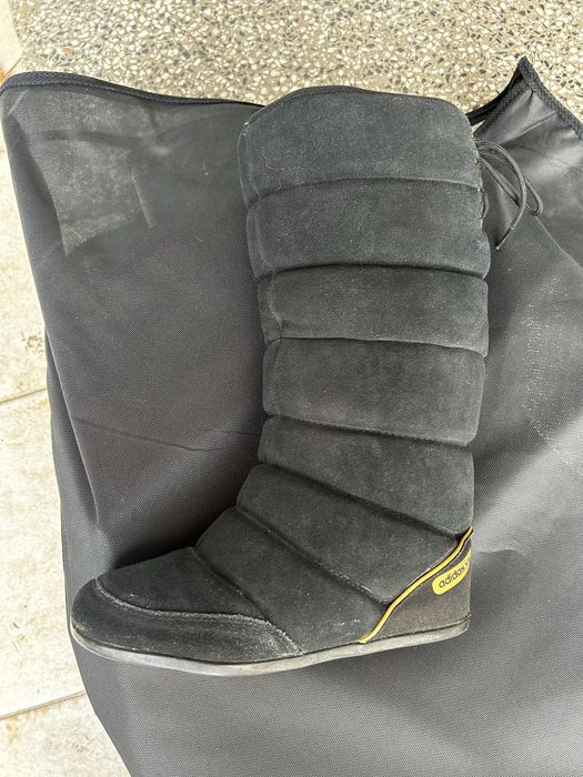 Дамски зимни ботуши adidas