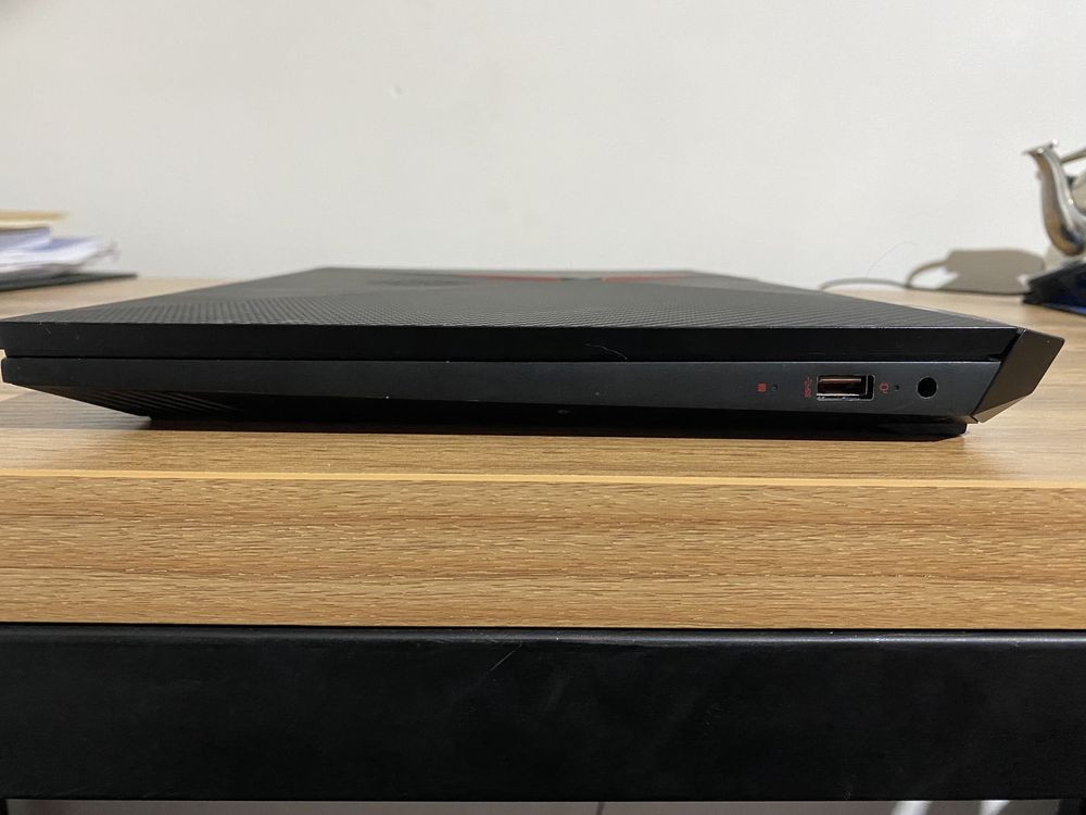 Мощный игровой ноутбук HP Omen 15.6”. Игровой наушник в подарок!