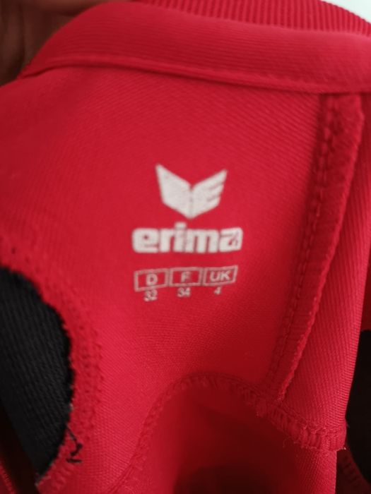 Tricou volei erima marimea XS
Tricou sport Erima #3 – Oficial echipă v