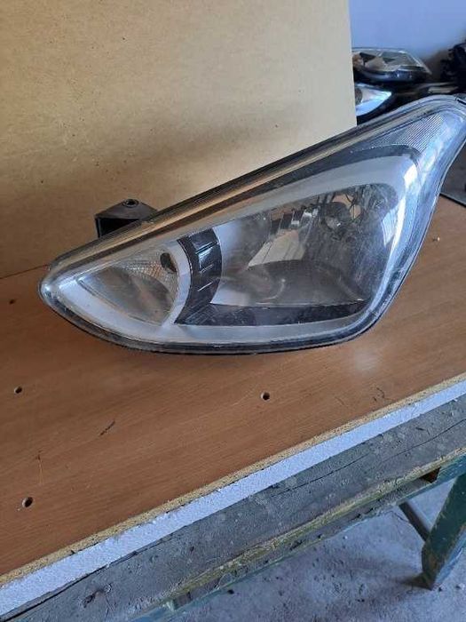 Far stanga Hyundai i10 an 2013-2016 original Europa