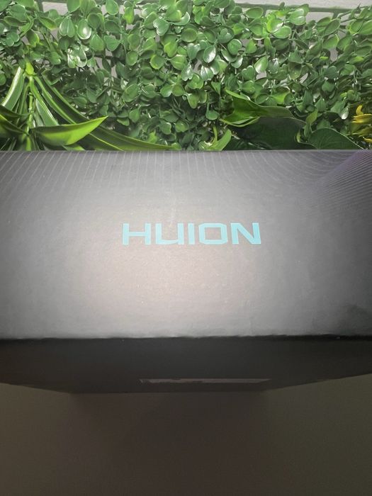 [OCAZIE] Tableta Grafica Huion Kamvas 16 PRO cu garantie