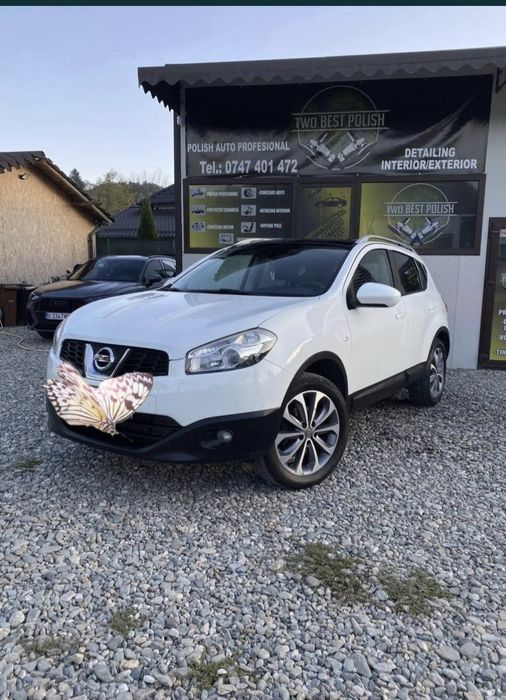 Vând Nissan Qashqai 2010