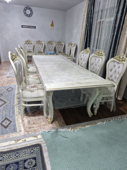 Продам МДФ стол со стулями
