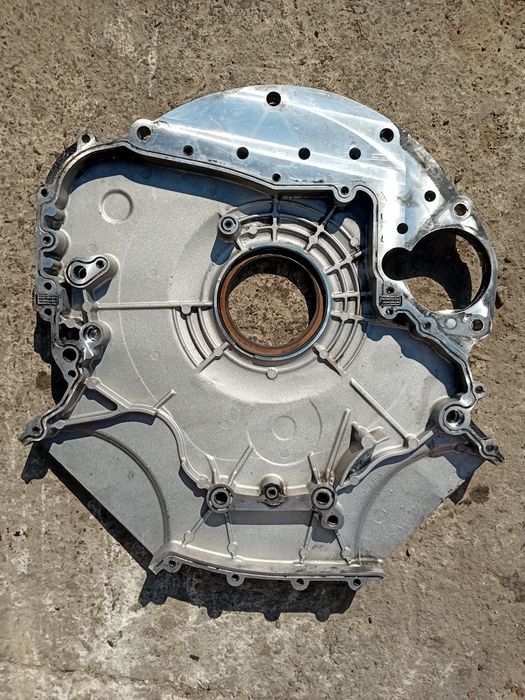Vând capac distribuție touareg  7L motor 3.0 bks/3.0 asb a8/3.0 bmk a6