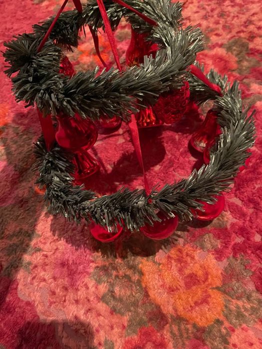 Дед мороз, вертушка, абажур из елочных игрушек, гирлянда. СССР