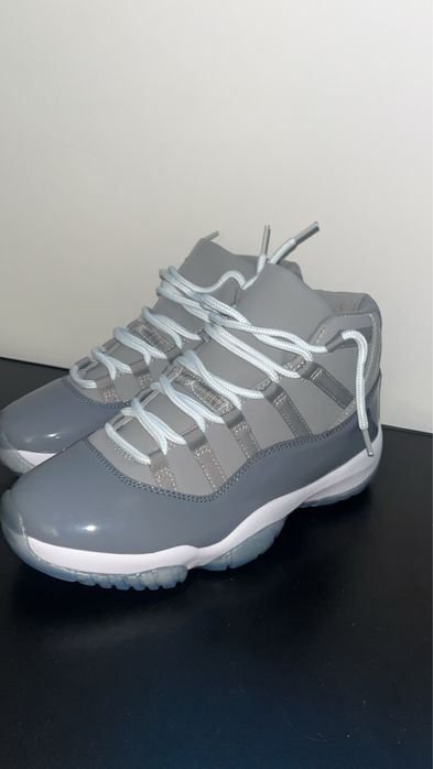 Jordani 11 Retro Cool Grey