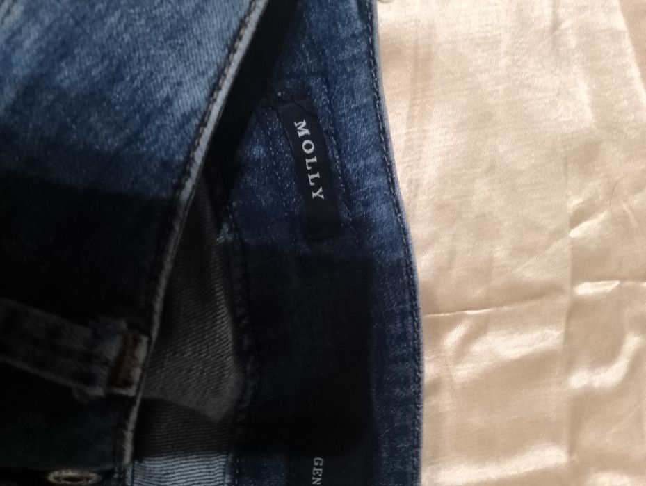 Blugi de dama stare bună