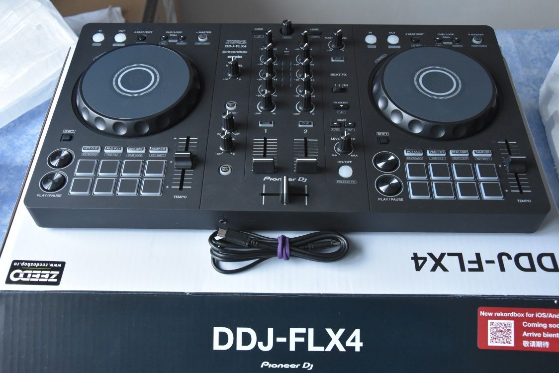 DDJ FLX 4 Pioneer