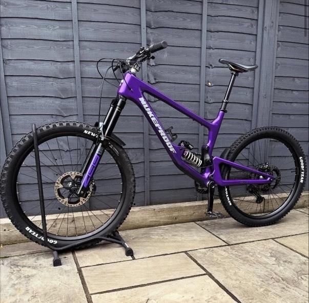Nukeproof Giga 297 Fast Edition