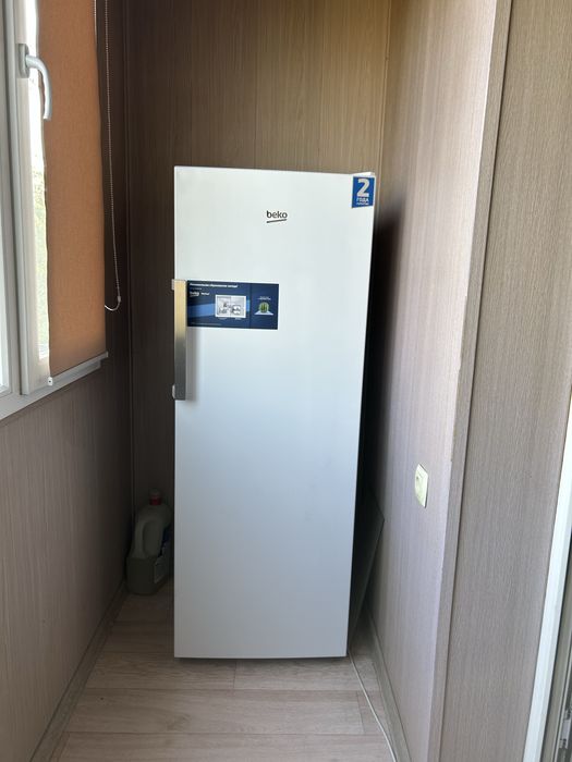 Продам морозилку BEKO