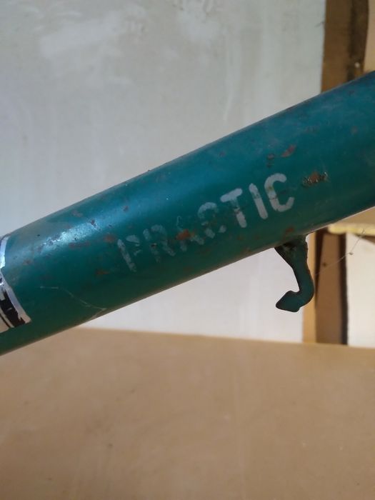 Cadru practic pegas practic