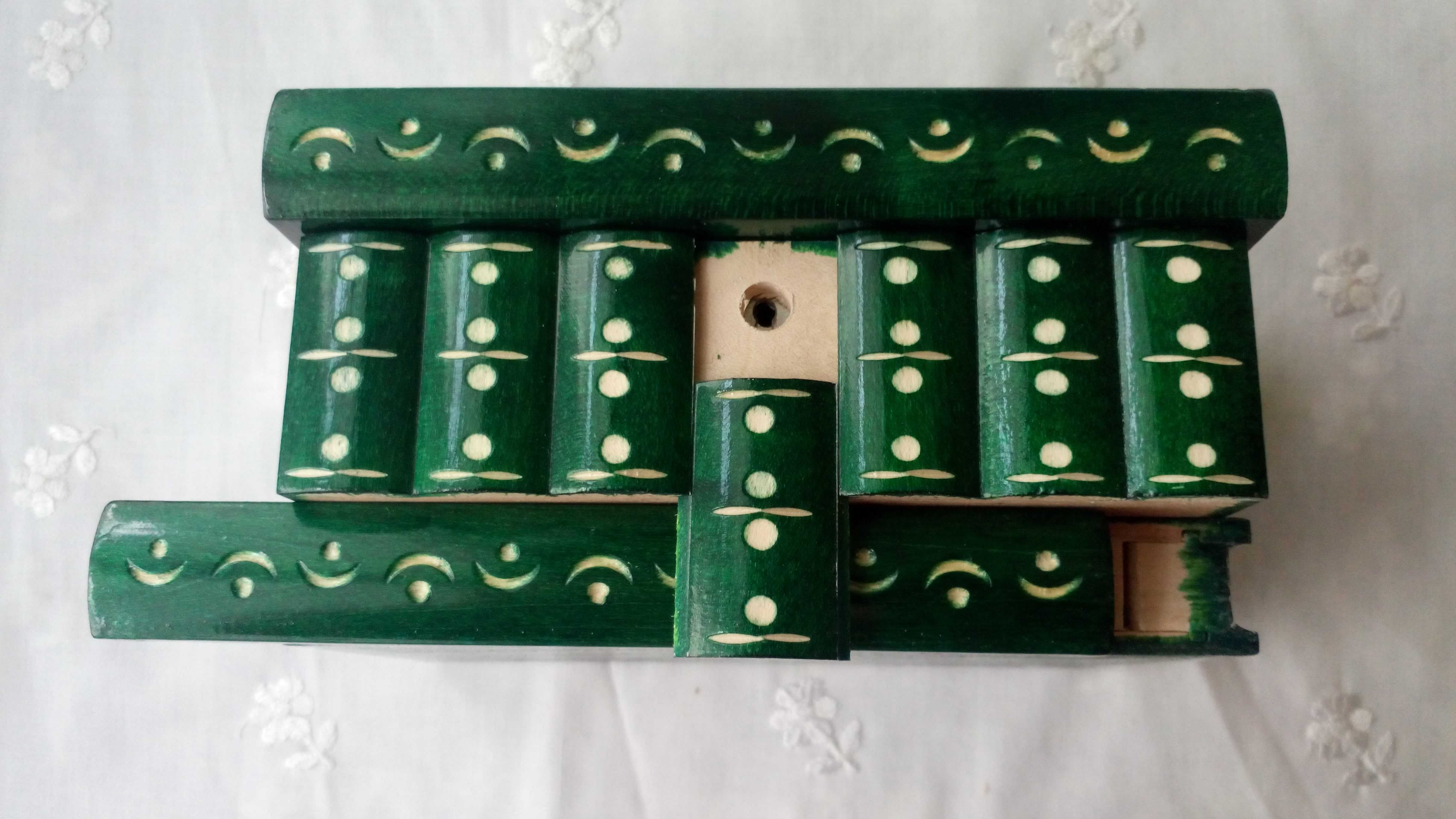 Cutie puzzle bijuterie cu cheia depozit mic secret verde cadou ideal