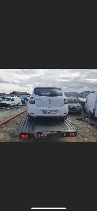 Dezmembrez Dacia Sandero 2016 , motor 1.2 benzina