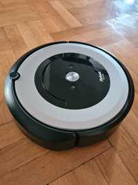 Aspirator robot iRobot Roomba E5, Wi-Fi, 33 W, Argintiu, 43 kWh/an