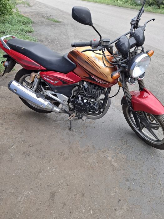 Мотоцикл 200куб.