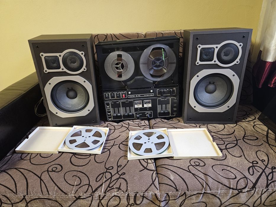 Vand magnetofon Tesla B115 cu boxe