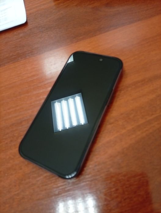 Продаю iPhone 16 pro