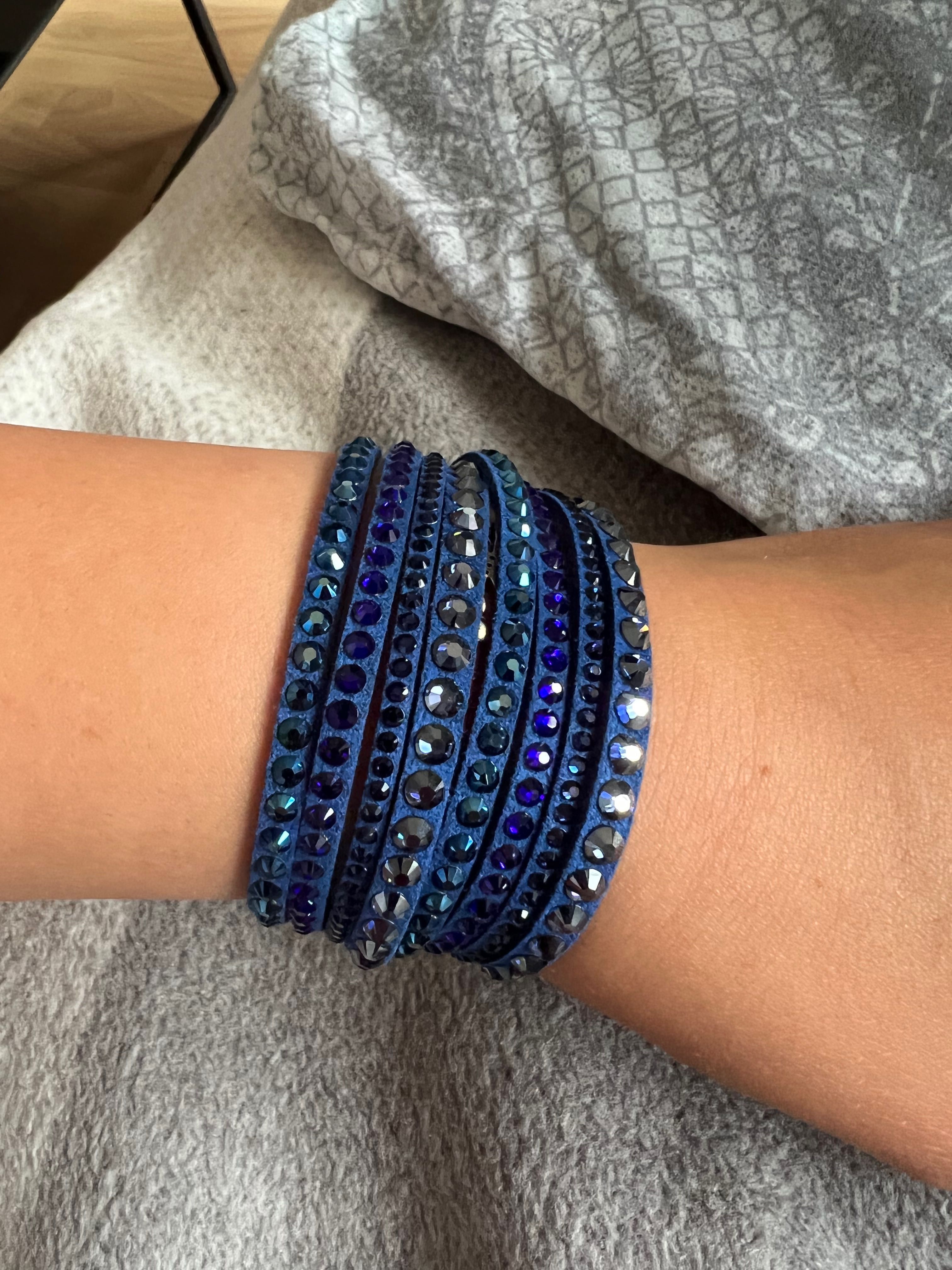 Swarovski гривна с камъни