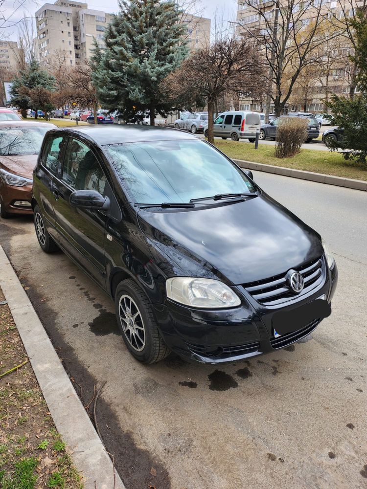 Vând volkswagen fox