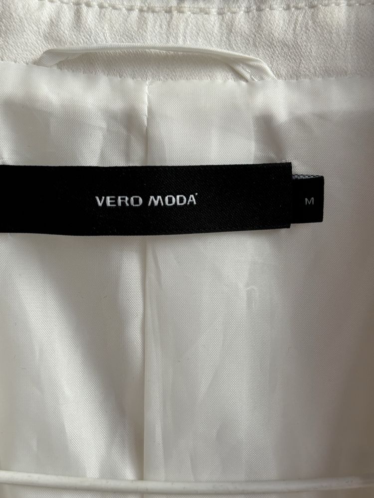 Блейзър на Vero Moda