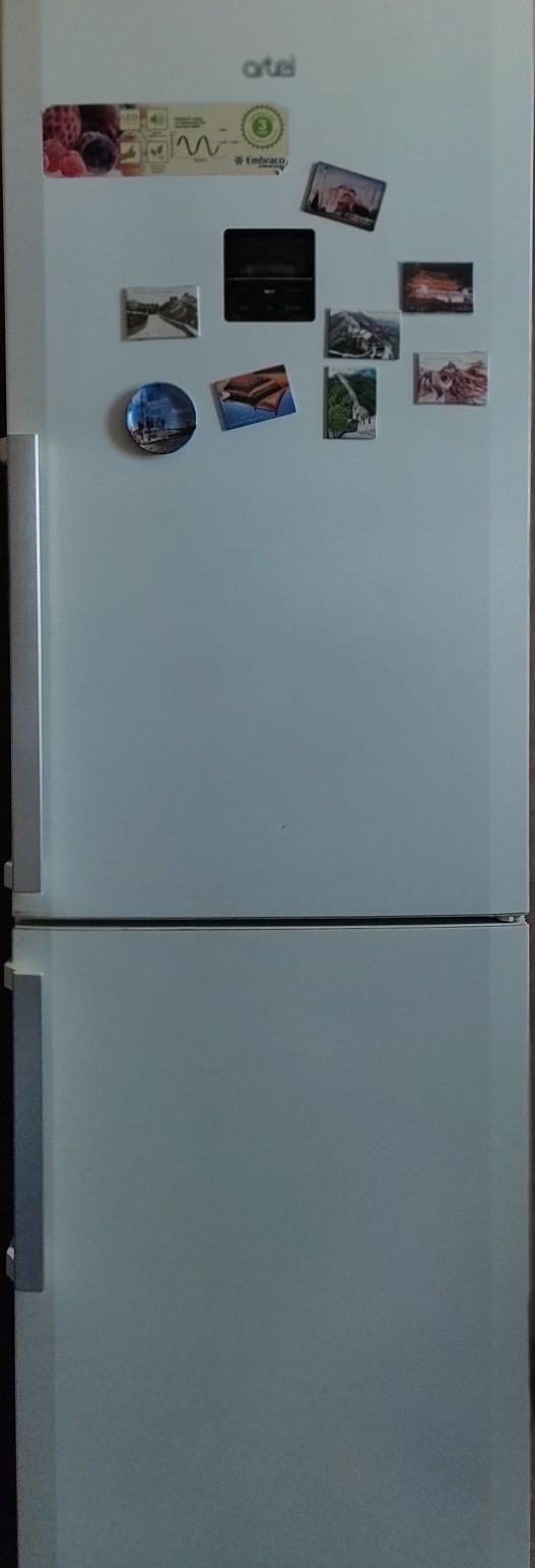 Холодильник ARTEL EMBRACO compressor  б/у цена 200 usd
