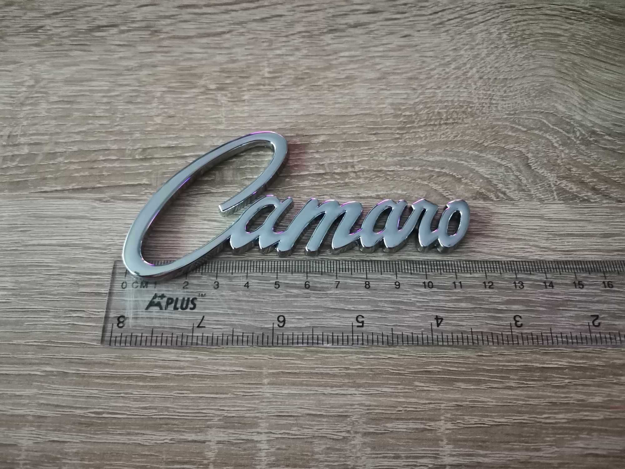 Chevrolet Camaro сребриста емблема стар стил
