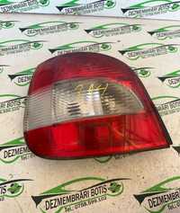 Lampa stop stanga pe aripa Renault Megane prima generatie (facelift)