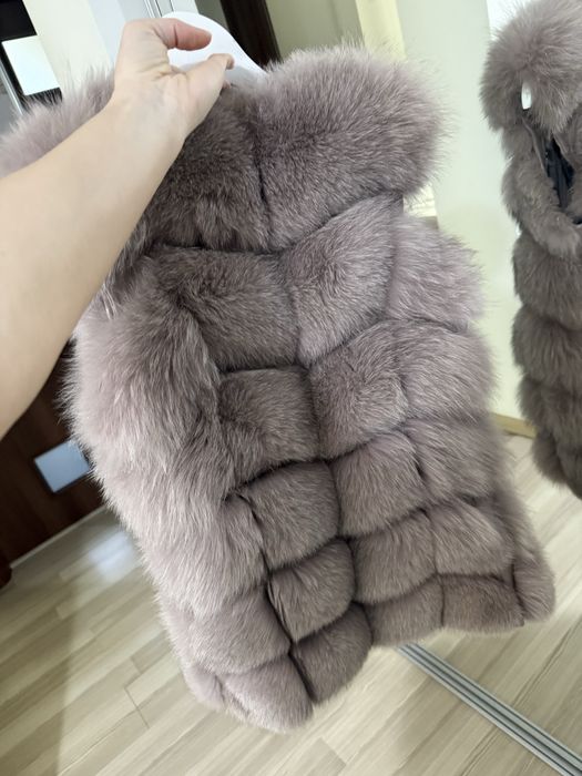 Vesta de blana naturala