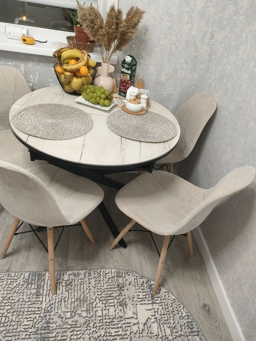 Продам стильные стулья для дома и  студии