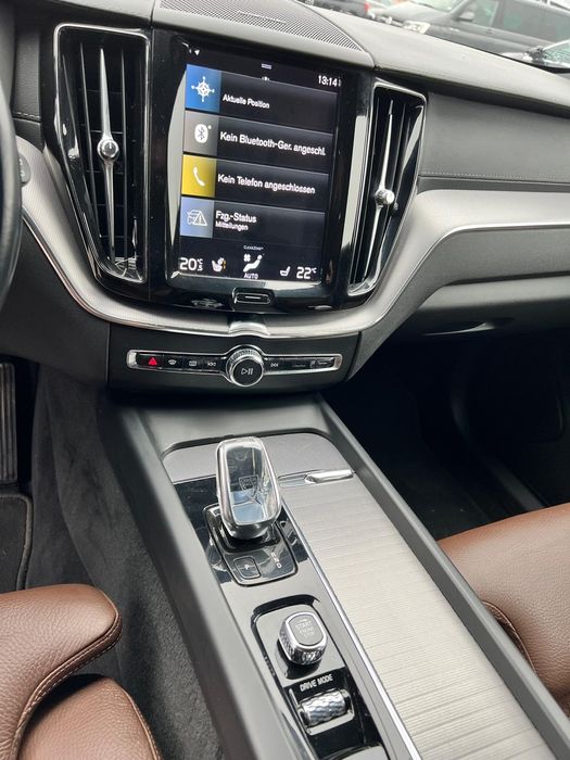 Volvo XC60 4D Geartronic "INSCRIPTION"
 " INSCRIPTION "