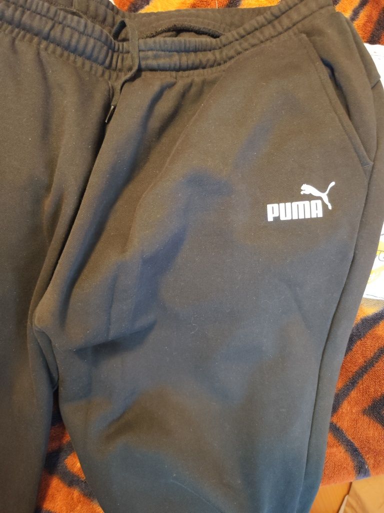 Vând pantaloni de trening barbati Puma originali xxxxl