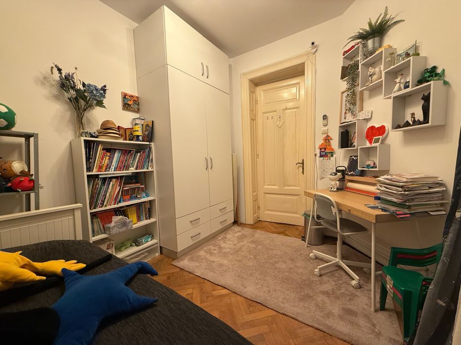 apartament - 4+ camere în vilă interbelică,Popa Nan,Pache Protopopescu