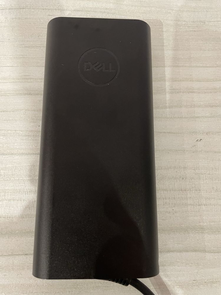 Зарядно dell 130w type c