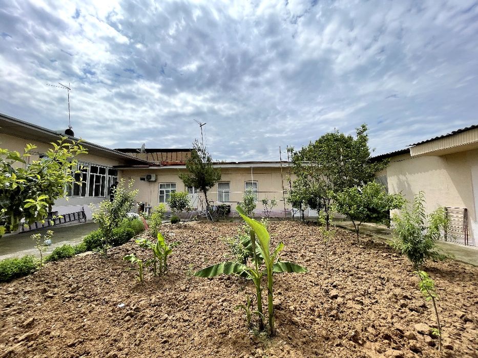 Участка сотилади 12 сотих