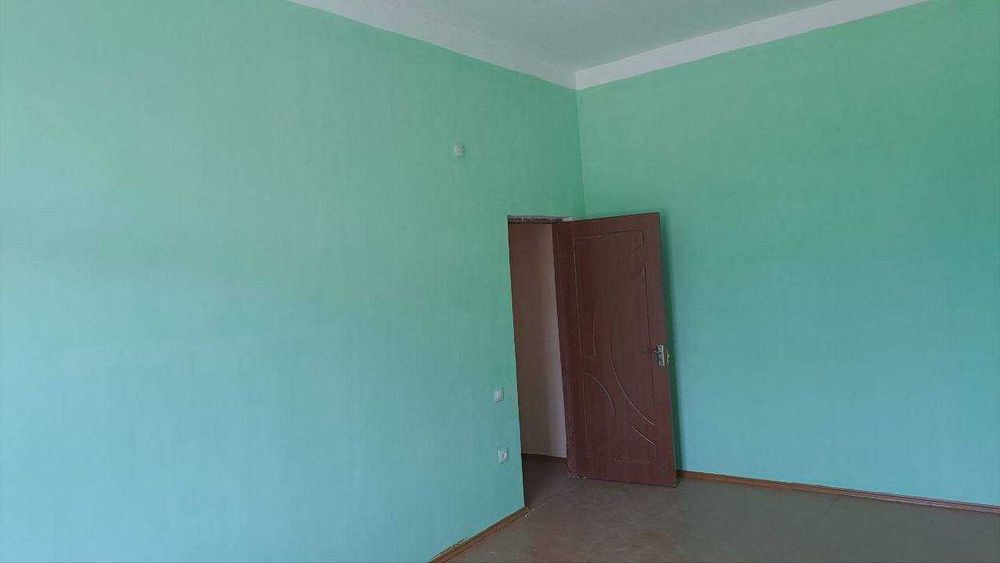 6 сотихли коттедж сотилади, Манзил калелин поворот, иссик нон атрофида