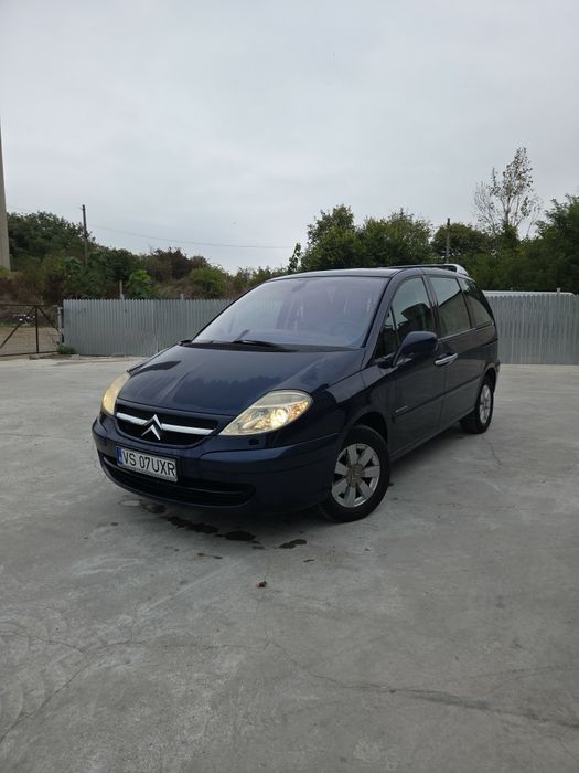 Vând Citroen C8 Exclusive 2.2 HDi-7 locuri, Dotări premium