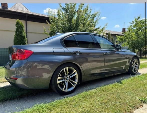 BMW Sportline F30 318D 2013 257***km 143 cai CU TRAPA