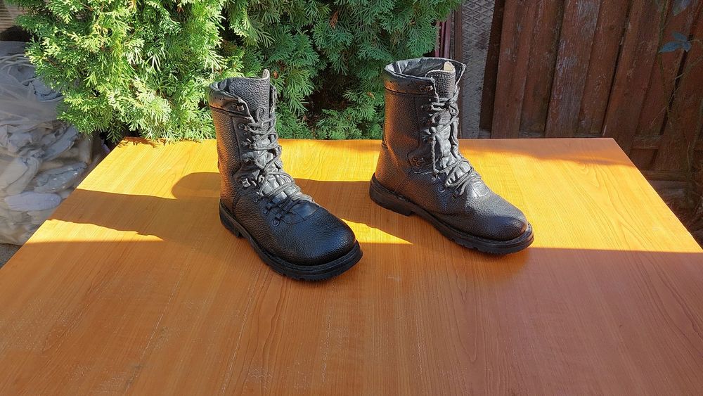 Ghete piele naturala Brandit