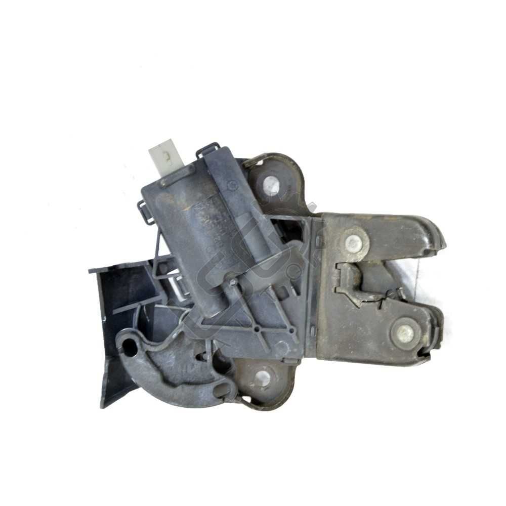 Брава заден капак Volkswagen Passat (B6)(2005-2010) ID:96582