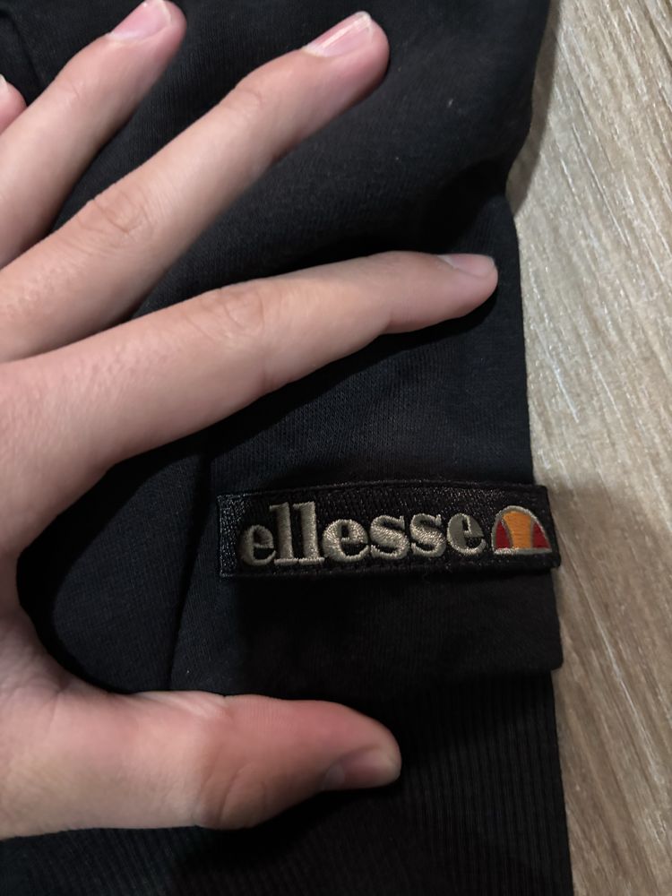 Мъжки суичър ellesse